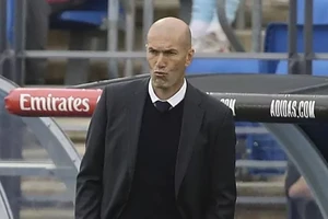 Zidane từ chối mọi lời mời dẫn dắt CLB kể từ khi chia tay Real Madrid hôm 27/5.