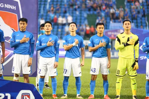 Cầu thủ Than Quảng Ninh lần thứ 2 trong năm 2021 phải kêu cứu vì bị nợ lương.