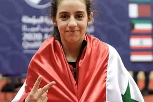 Hend Zaza - thần đồng bóng bàn 12 tuổi người Syria tranh tài tại Olympic Tokyo 2020.