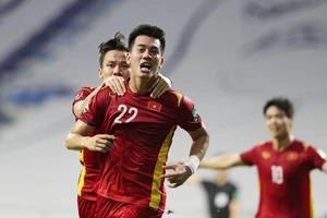 Cơ hội để Tiến Linh và các đồng đội dự World Cup 2022 cao hơn tuyển Trung Quốc, theo We Global.