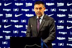 Cựu chủ tịch Josep Maria Bartomeu ra đi để lại cho Barca món nợ khổng lồ.