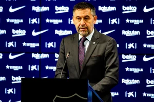 Cựu chủ tịch Josep Maria Bartomeu ra đi để lại cho Barca món nợ khổng lồ.