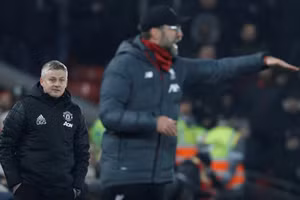 Solskjaer đổ lỗi cho đồng nghiệp bên phía Liverpool khiến Man Utd được hưởng ít phạt đền