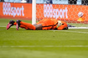 Mendy dính chấn thương nghiêm trọng, nguy cơ lỡ chung kết Champions League.