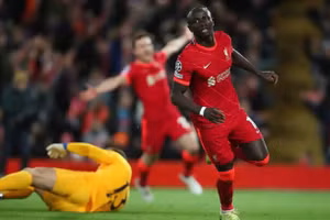 Mane ấn định chiến thắng 2-0, giúp Liverpool chạm mốc 25 trận bất bại liên tiếp trên mọi đấu trường.