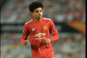 Shola đi vào huyền thoại của Man Utd.