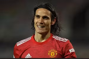 Cavani sắp gia nhập gã khổng lồ Argentina.