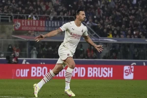 Ibrahimovic có trận đấu "điên rồ" ở vòng 9 Serie A.