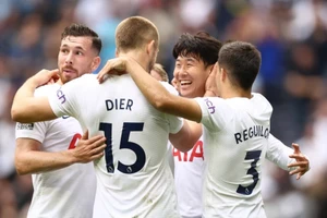 Son Heung-min nở nụ cười tươi rói sau khi ghi bàn trong trận gặp Watford đếm 29/8.