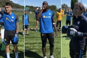 Lukaku làm trọng tài để cho thầy Conte so găng với Martinez.