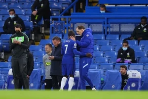 Kante dính chấn thương 11 ngày trước chung kết Champions League.