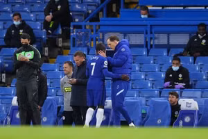 Kante dính chấn thương 11 ngày trước chung kết Champions League.