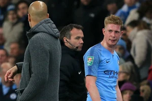 Tiền vệ tài hoa Bruyne đã trở lại cùng Man City dự 2 trận đánh lớn nhất mùa giải.