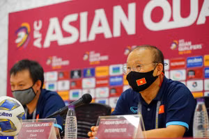 HLV Park Hang-seo không hài lòng với đồng nghiệp bên phía chủ nhà Saudi Arabia.