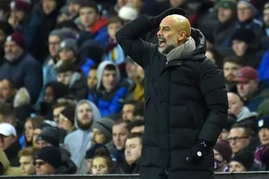 Pep Guardiola trong chiến thắng 2-1 của Man City trước Aston Villa.