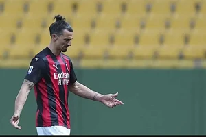 Ibrahimovic đang trải qua một tuần tồi tệ với nhiều vấn đề khác nhau.