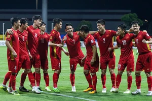 Cầu thủ Việt Nam vui mừng sau chiến thắng Campuchia 4-0 (Ảnh VFF).
