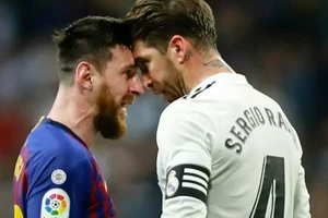 Messi và Ramos đụng độ trong một trận Siêu kinh điển giữa Barca - Real Madrid.