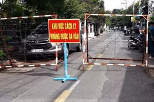 TPHCM triển khai thiết lập vùng phong tỏa để phòng, chống dịch Covid-19 đối với một số ấp thuộc xã Tân Hiệp, Hóc Môn. (Ảnh: Minh họa).