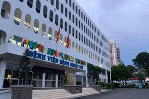 Bệnh viện Bệnh nhiệt đới TP.HCM hiện đã chuyển đổi công năng thành BV điều trị Covid-19 theo chỉ đạo của Sở Y tế TPHCM.