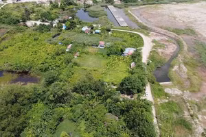 Một góc khu đất đã thu hồi để triển khai Khu đô thị Bắc sông Cấm.