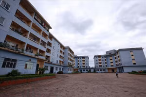 Cần cân đối việc cấp phép cho các dự án, ưu tiên quỹ đất cho những chủ đầu tư dự án nhà ở xã hội. Ảnh minh họa