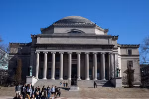 Trường ĐH Columbia, Mỹ.