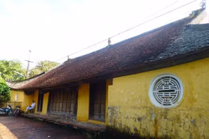 Tôn vinh đạo học, trời ban Nghiêm Xá 7 vị đại khoa