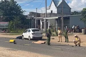 Hiện trường vụ tai nạn giao thông khiến 3 người thương vong.