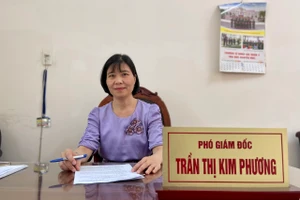 Bà Trần Thị Kim Phương, Phó Giám đốc Bảo tàng - Thư viện tỉnh Kon Tum.