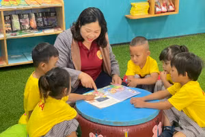 Cô Phạm Thị Ánh Ngọc luôn sáng tạo nhằm nâng cao chất lượng dạy học của nhà trường.