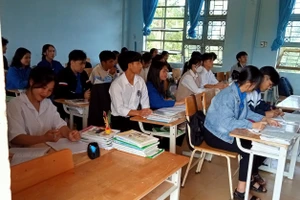 Trường Phổ thông dân tộc nội trú huyện Kon Plông phấn đấu 100% học sinh đậu tốt nghiệp.