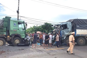 Hiện trường vụ tai nạn giao thông liên hoàn làm 3 thành viên CLB bóng đá Hoàng Anh Gia Lai tử vong.