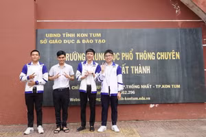 4 học sinh Trường THPT chuyên Nguyễn Tất Thành là thủ khoa khối A0, A1, B và C của tỉnh Kon Tum trong Kỳ thi tốt nghiệp THPT 2023.
