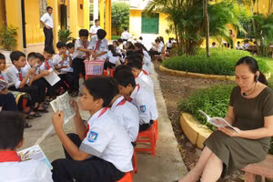 Một buổi ngoại khóa giáo dục đạo đức, lối sống cho học sinh Trường THCS Hải Phương. 