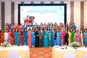 Chung tay xây dựng hình ảnh người phụ nữ Việt Nam thời đại mới 