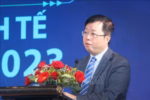 Thứ trưởng Bộ Thông tin và Truyền thông Nguyễn Thanh Lâm phát biểu tại Diễn đàn. Ảnh: TTXVN. 