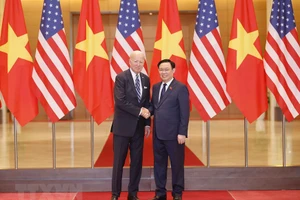 Chủ tịch Quốc hội Vương Đình Huệ hội kiến Tổng thống Hoa Kỳ Joe Biden