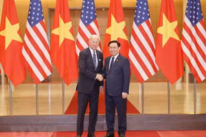 Chủ tịch Quốc hội Vương Đình Huệ hội kiến Tổng thống Hoa Kỳ Joe Biden