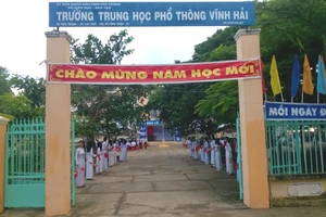 Trường THPT Vĩnh Hải.