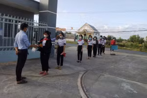 Theo kế hoạch, HS cấp THPT (kể cả GDTX) tỉnh Long An đi học trở lại kể từ ngày 6/12.