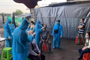 Tỉnh Đồng Nai thực hiện lấy mẫu xét nghiệm diện rộng trên địa bàn. (Ảnh: CDC Đồng Nai)
