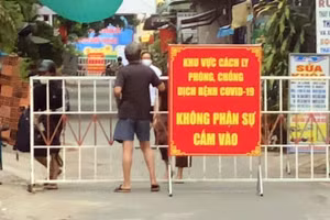 Khu vực chợ mà F1 của BN 11669 từng đến đã phong tỏa để đảm bảo an toàn phòng, chống dịch. (Ảnh: CDC Đồng Nai)