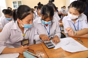 Học sinh cần chuẩn bị cả kiến thức và tâm lý khi bước vào các kỳ thi.