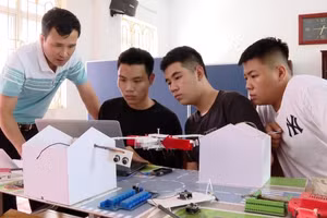 Sản phẩm của học sinh Trường THPT Hoa Lư A thể hiện sự sáng tạo cao.