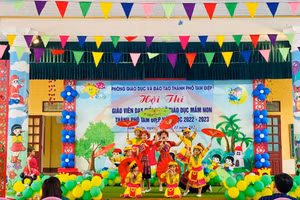 Giáo viên được giao lưu, học hỏi... 