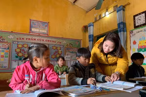 Nâng cao trình độ chuyên môn năng lực sư phạm của đội ngũ GV tại mỗi địa phương là vô cùng cần thiết.