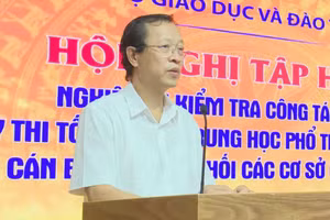 Thứ trưởng Phạm Ngọc Thưởng phát biểu chỉ đạo tại Hội nghị. 