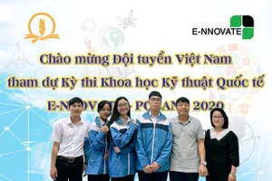 Nhóm HS và GV hướng dẫn công trình “Ứng dụng chống oxy hóa, chống ung thư của hỗn hợp chất chiết từ lá cây đu đủ và củ tam thất lên các dòng ung thư biểu mô gan và ung thư phổi".