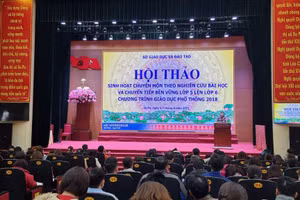 Hội thảo “Sinh hoạt chuyên môn theo nghiên cứu bài học và Chuyển tiếp bền vững chất lượng lớp 5 lên lớp 6 CTGDPT 2018” do Sở GD&ĐT Lào Cai tổ chức.